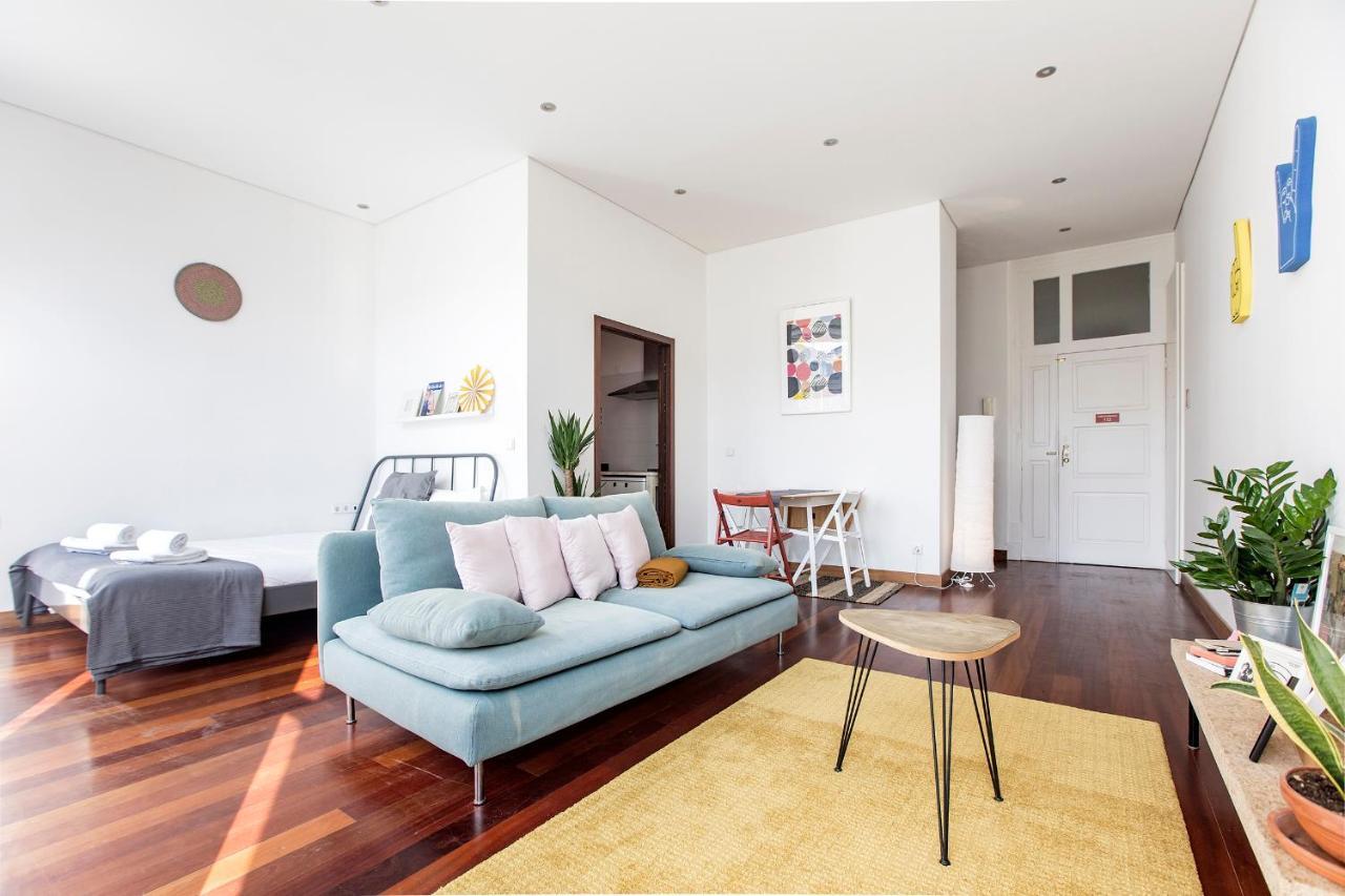 Apartament Bonjardim W/ Balcony By Lovelystay *