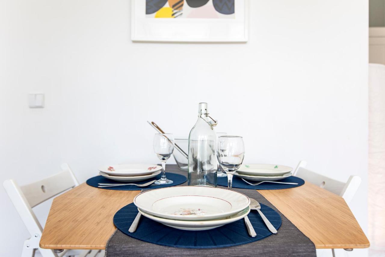 Bonjardim W/ Balcony By Lovelystay Apartament *