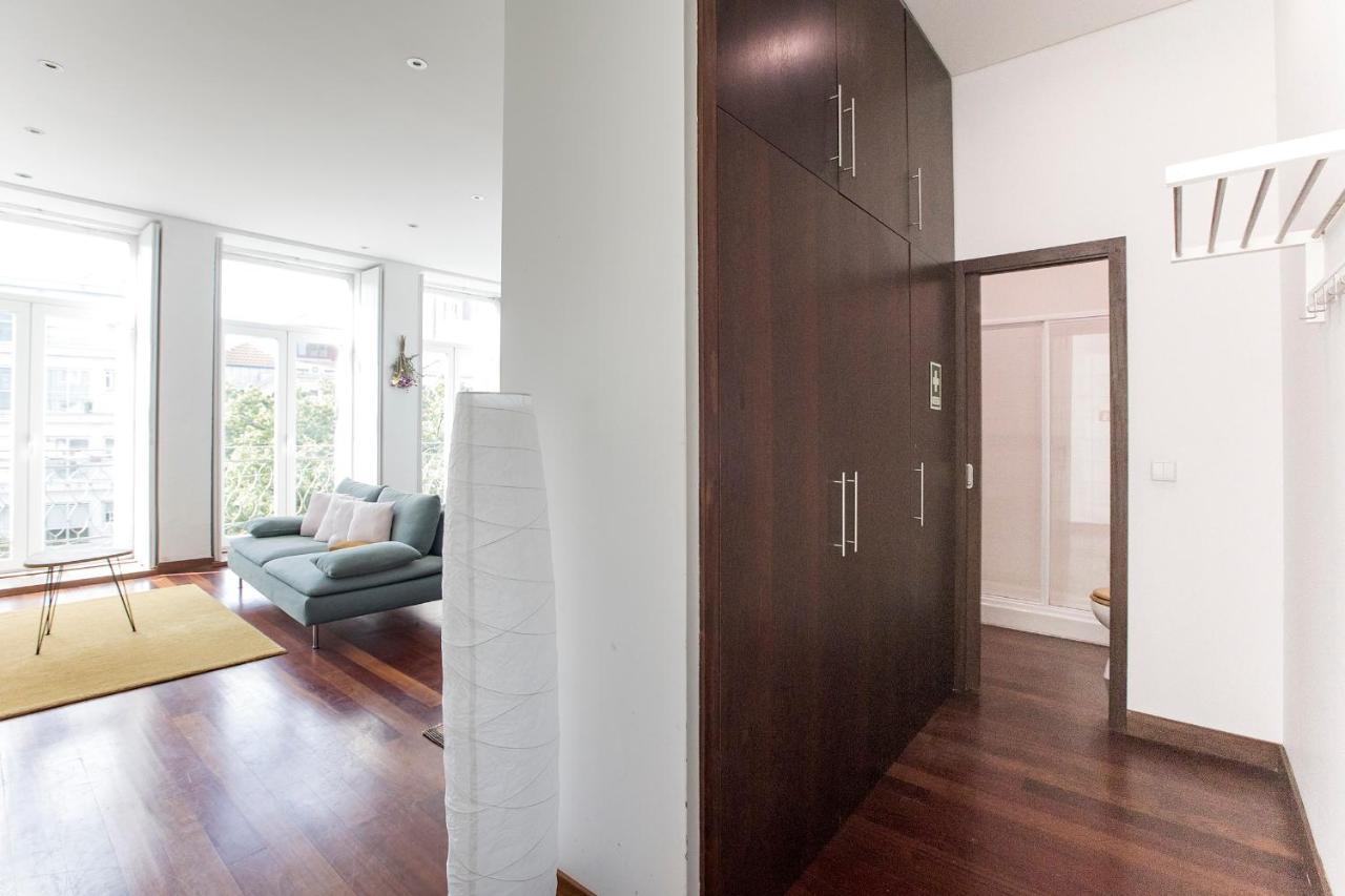 Apartament Bonjardim W/ Balcony By Lovelystay Porto
